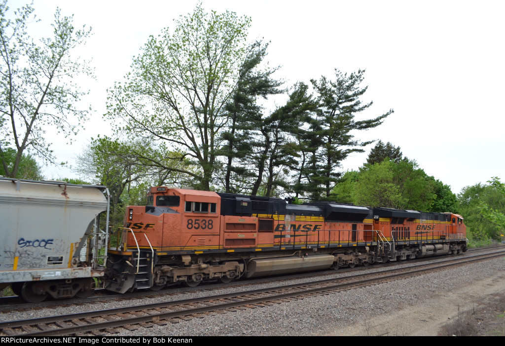 BNSF 8538